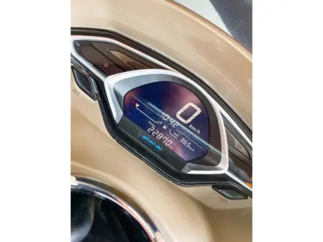 HONDA PCX 150 DLX, Foto 11