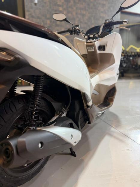 HONDA PCX 150 DLX, Foto 3