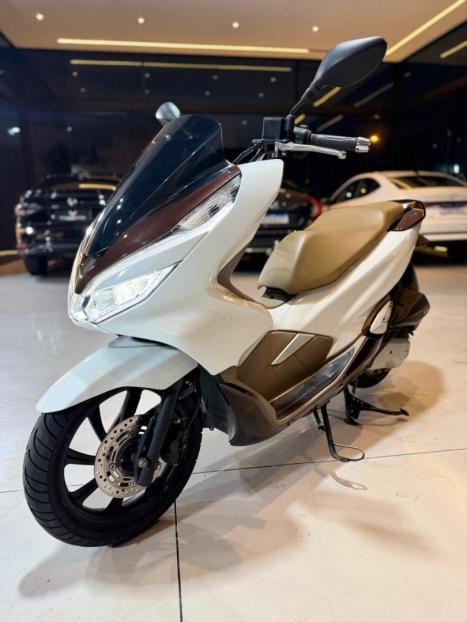 HONDA PCX 150 DLX, Foto 8
