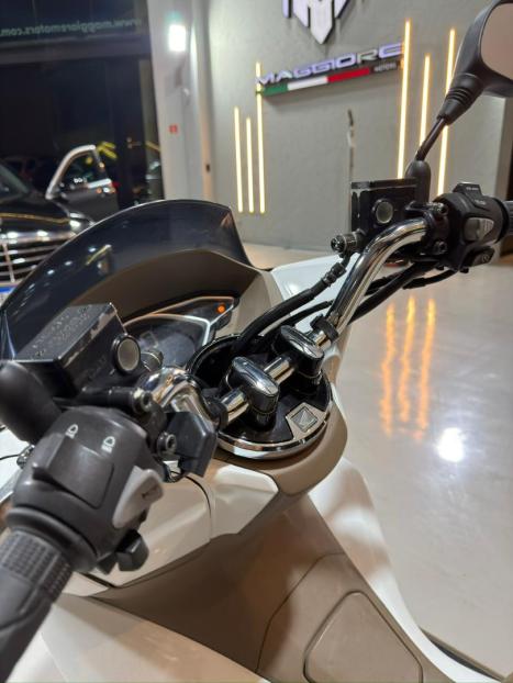 HONDA PCX 150 DLX, Foto 12