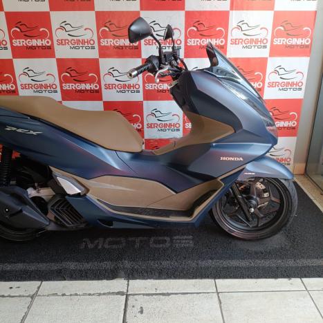 HONDA PCX 150 DLX, Foto 2