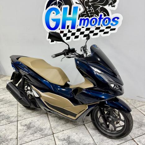 HONDA PCX 150 DLX, Foto 3