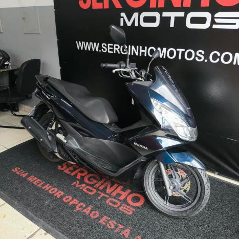 HONDA PCX 150 DLX, Foto 2