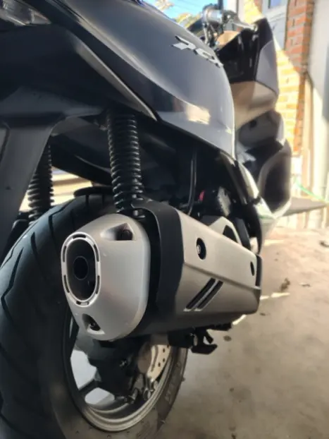 HONDA PCX 160 DLX ABS, Foto 3