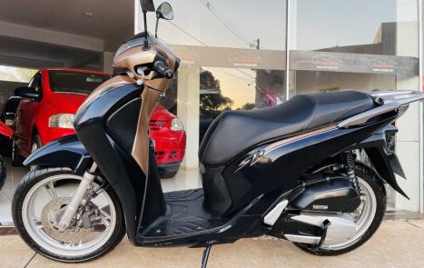 HONDA SH 150 I DLX, Foto 2