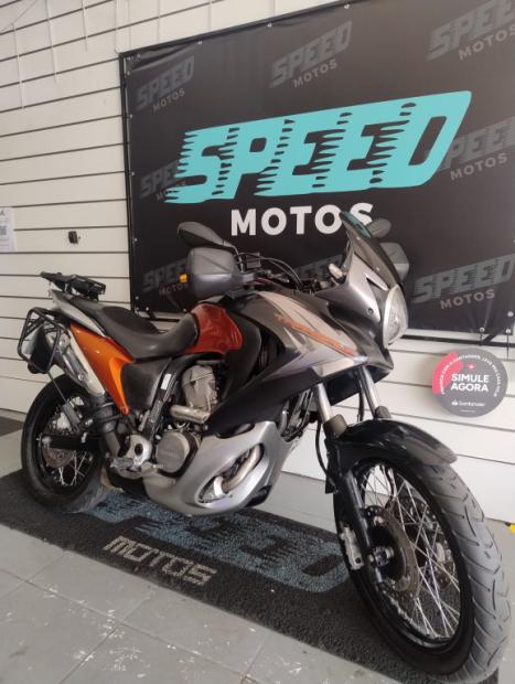 HONDA XL 700V Transalp ABS, Foto 4