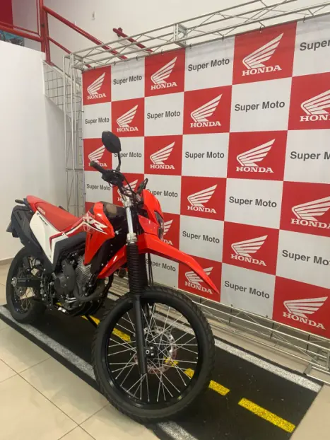 HONDA XR 300 L Tornado , Foto 1