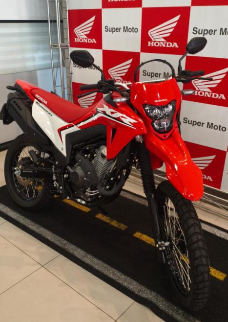 HONDA XR 300 L Tornado , Foto 1