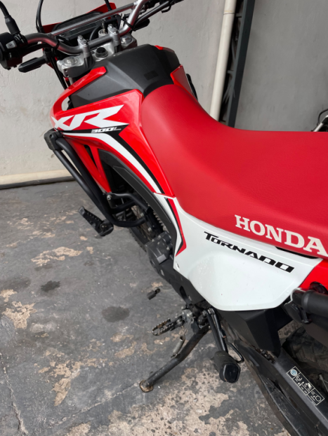 HONDA XR 300 L Tornado , Foto 7