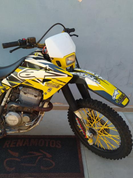 HONDA XR Tornado 250 , Foto 5