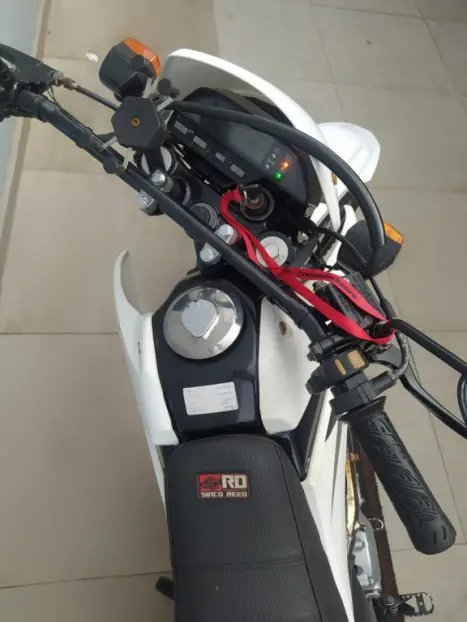 HONDA XR Tornado 250 , Foto 8