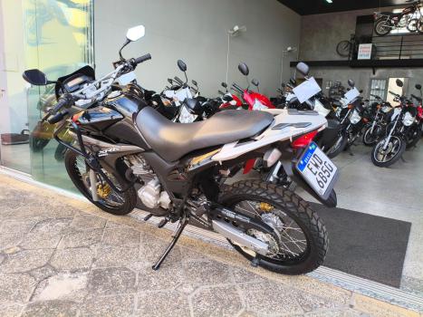 HONDA XRE 300 , Foto 3