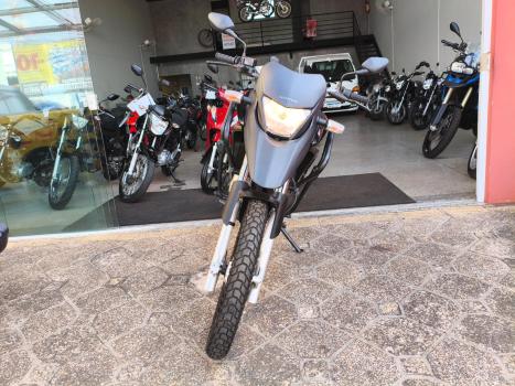 HONDA XRE 300 , Foto 5