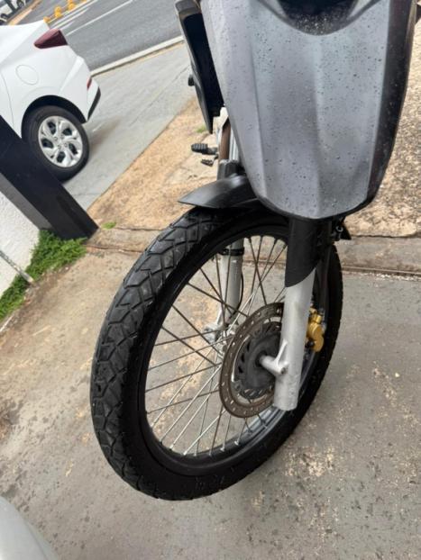 HONDA XRE 300 , Foto 7