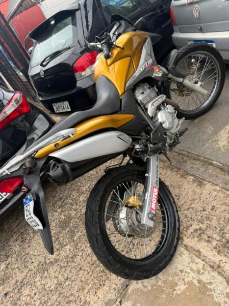 HONDA XRE 300 , Foto 10