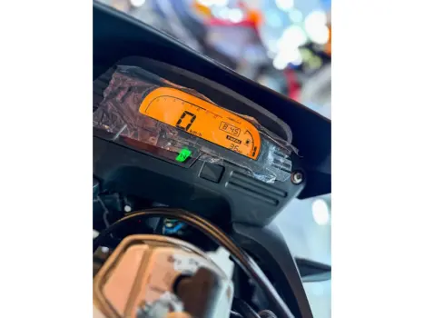 HONDA XRE 300 , Foto 10