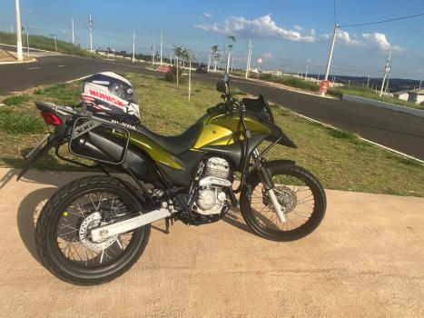 HONDA XRE 300 , Foto 3