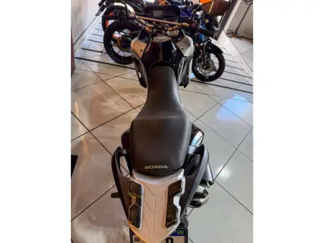 HONDA XRE 300 , Foto 9