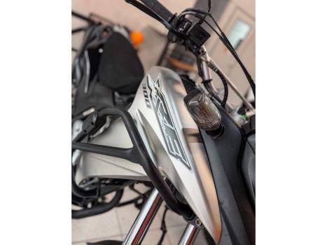 HONDA XRE 300 , Foto 8