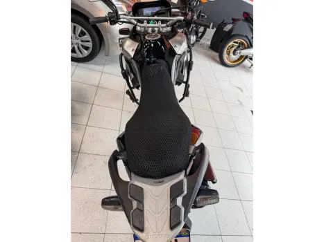 HONDA XRE 300 , Foto 10