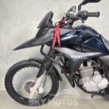 HONDA XRE 300 , Foto 12