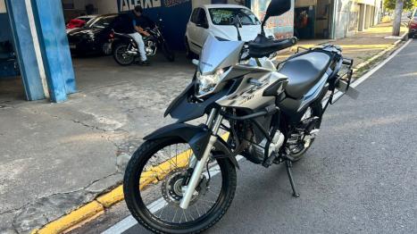 HONDA XRE 300 ABS, Foto 2