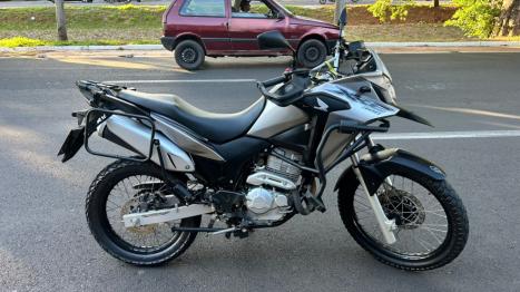 HONDA XRE 300 ABS, Foto 3