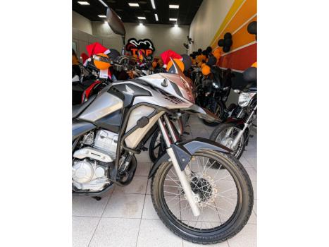 HONDA XRE 300 ABS, Foto 2