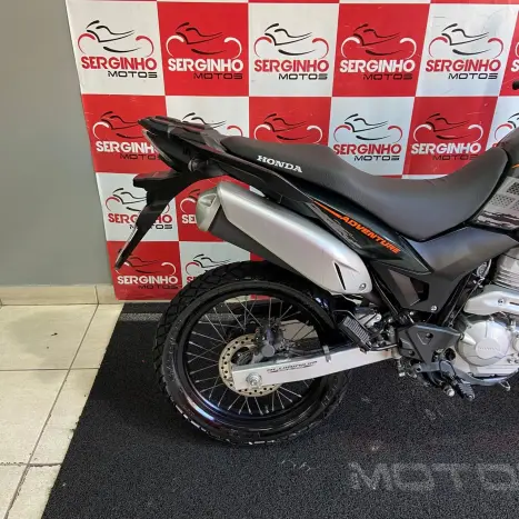 HONDA XRE 300 ABS, Foto 2