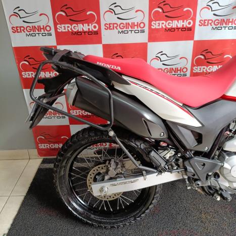 HONDA XRE 300 ABS, Foto 4