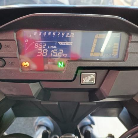 HONDA XRE 300 ABS, Foto 6