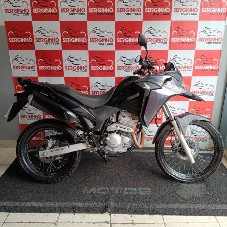 HONDA XRE 300 ABS, Foto 1