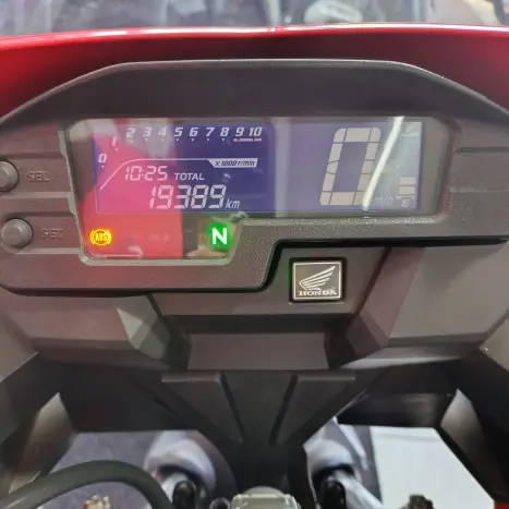 HONDA XRE 300 ABS, Foto 6