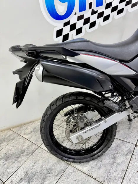 HONDA XRE 300 ABS, Foto 4