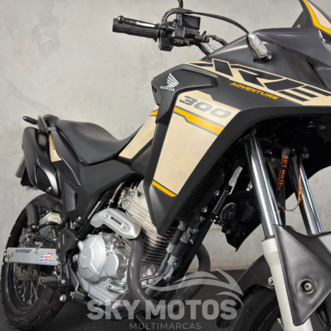 HONDA XRE 300 ABS, Foto 6