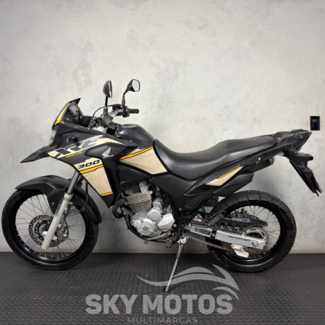 HONDA XRE 300 ABS, Foto 10