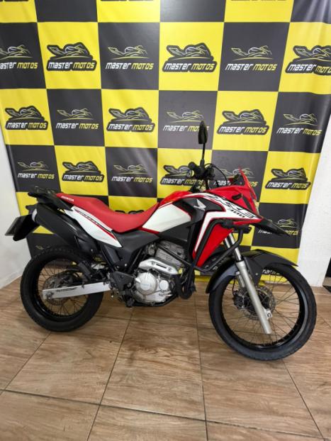 HONDA XRE 300 ABS, Foto 2
