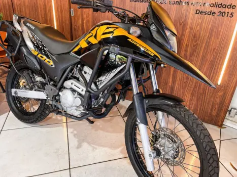 HONDA XRE 300 ADVENTURE, Foto 3