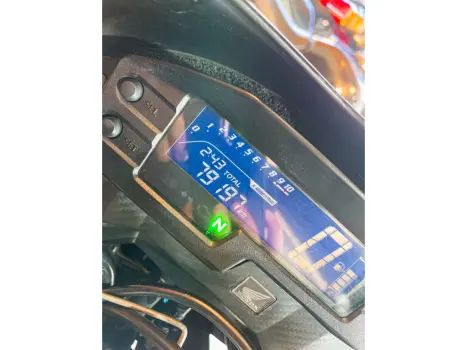 HONDA XRE 300 ADVENTURE, Foto 10