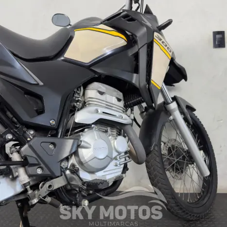 HONDA XRE 300 ADVENTURE, Foto 7