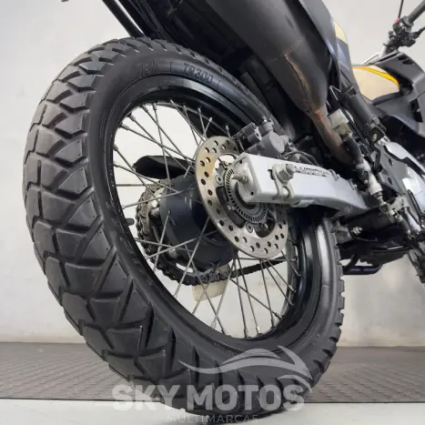 HONDA XRE 300 ADVENTURE, Foto 10