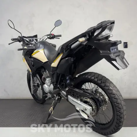 HONDA XRE 300 ADVENTURE, Foto 16