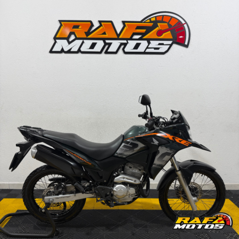 HONDA XRE 300 ADVENTURE, Foto 2