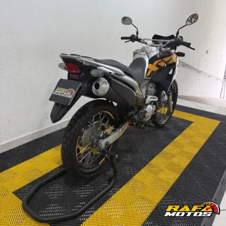HONDA XRE 300 ADVENTURE, Foto 7