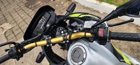 HONDA XRE 300 ADVENTURE, Foto 3