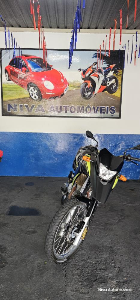 HONDA XRE 300 ADVENTURE, Foto 6