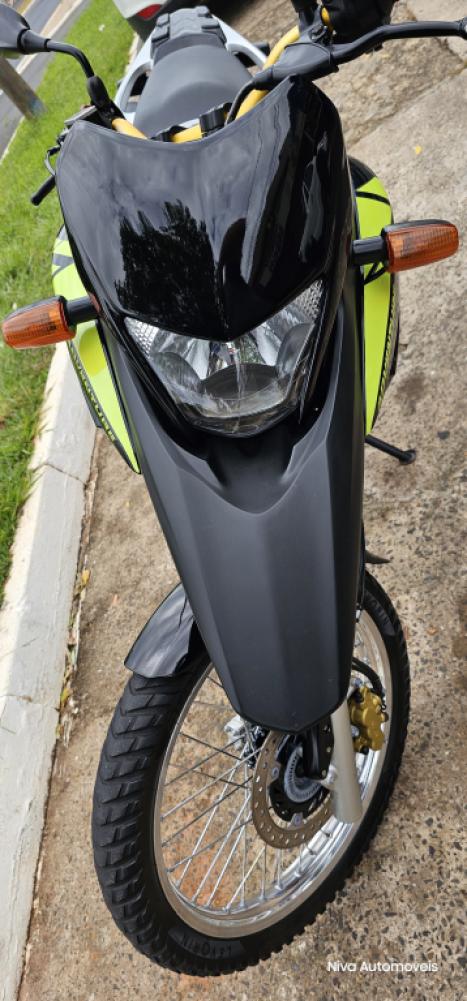 HONDA XRE 300 ADVENTURE, Foto 11