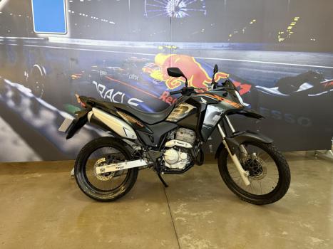 HONDA XRE 300 ADVENTURE, Foto 3
