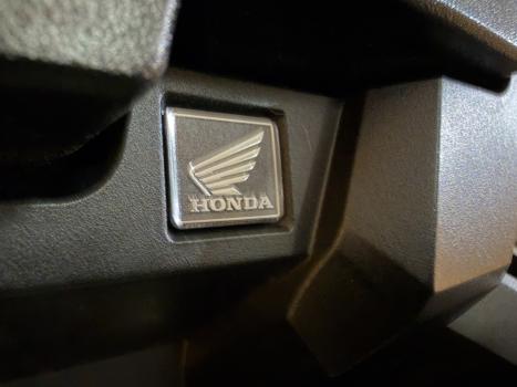 HONDA XRE 300 ADVENTURE, Foto 5