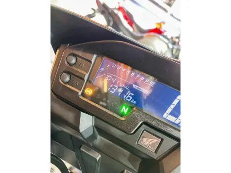 HONDA XRE 300 ADVENTURE, Foto 14